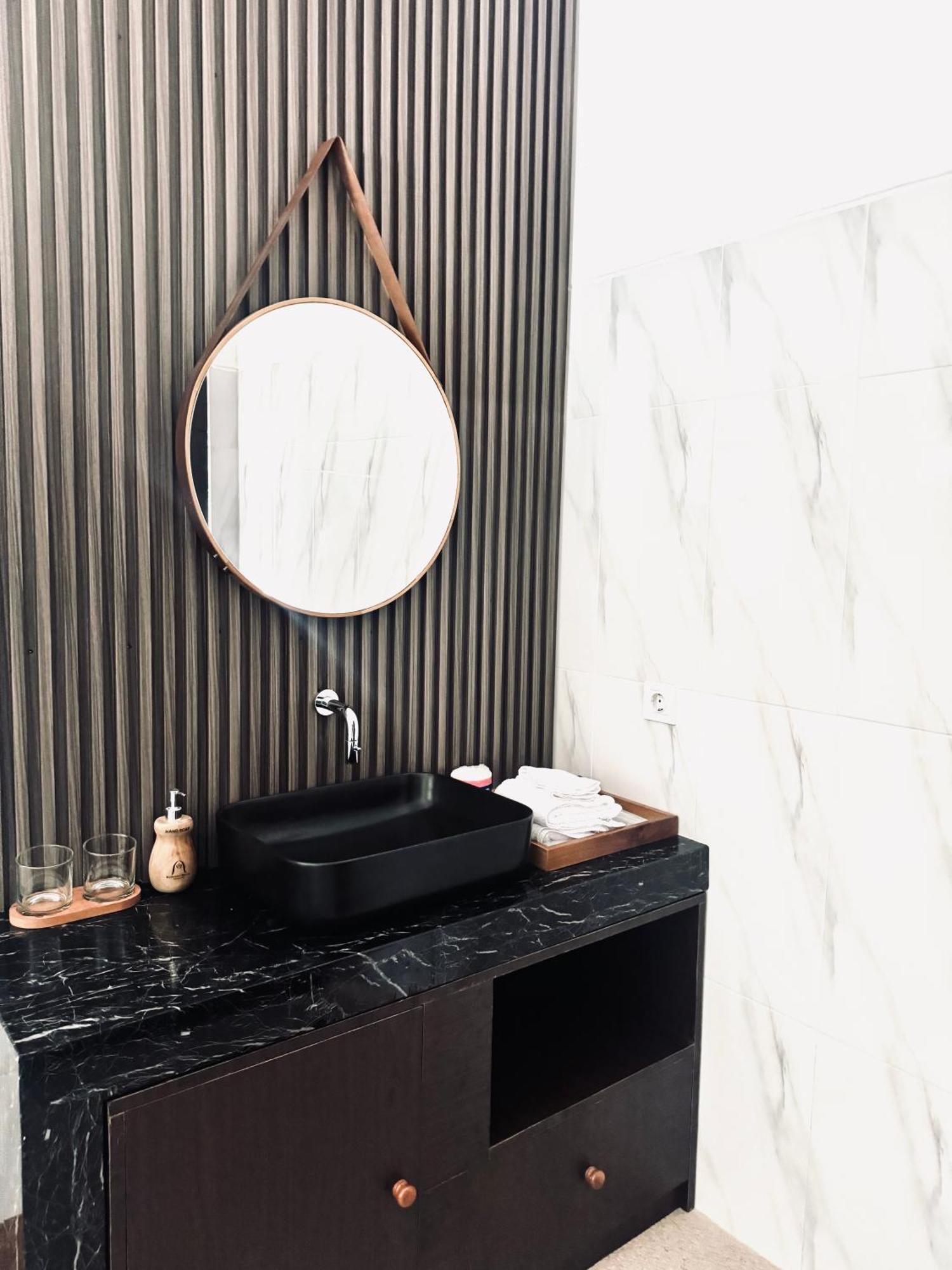 Kelingking Mesari Villa And Spa Batumadeg Экстерьер фото